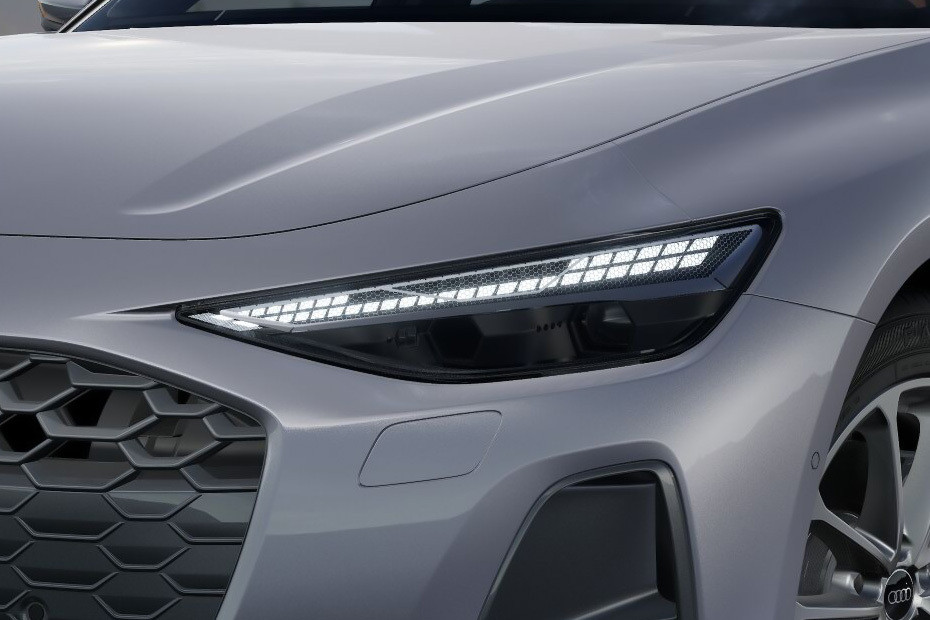 A6 Avant Headlight
