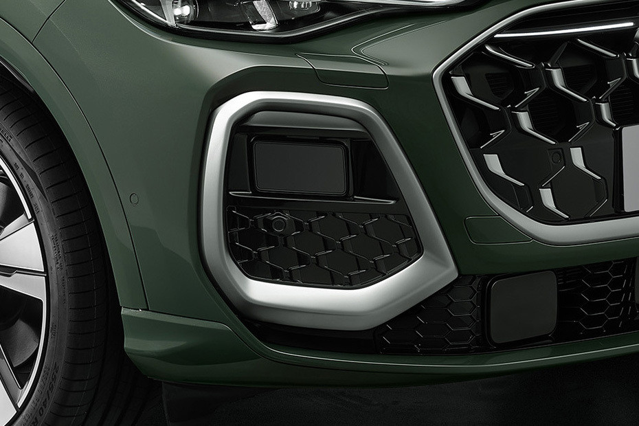 Q5 L Front Fog Lamp