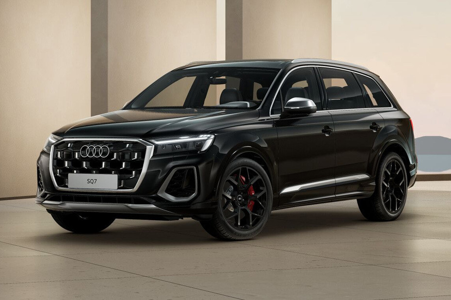SQ7 Front angle low view