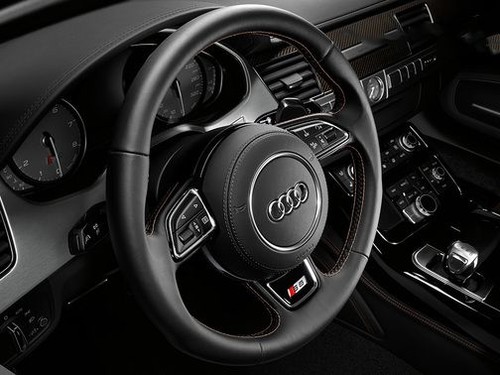 S8 (2012-2022) Wheel