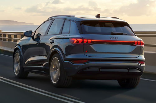Rear Cross Side View of Audi Q6 Sportback e-tron