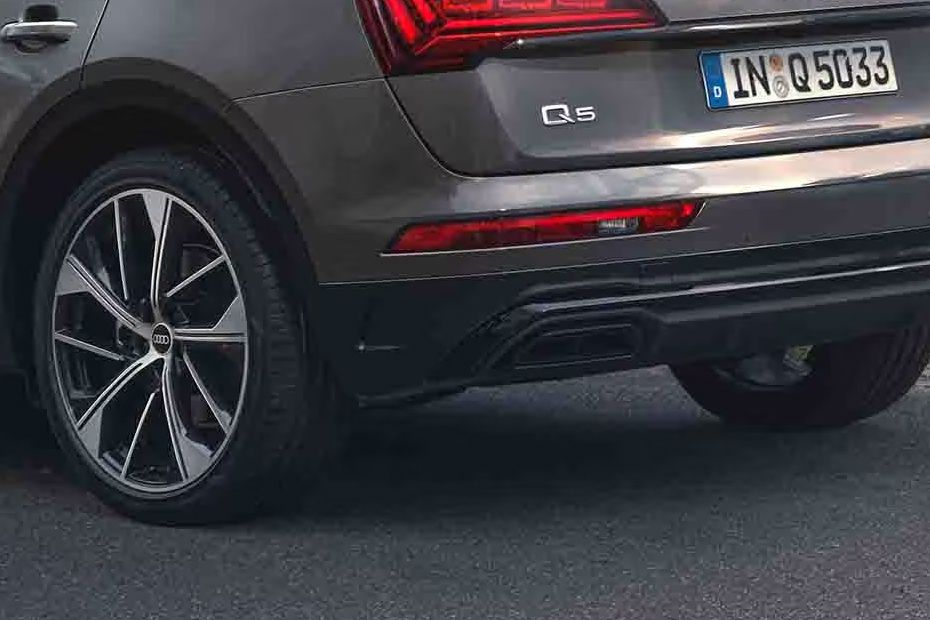 Exhaust Pipe of Audi Q5 (2023-2024)