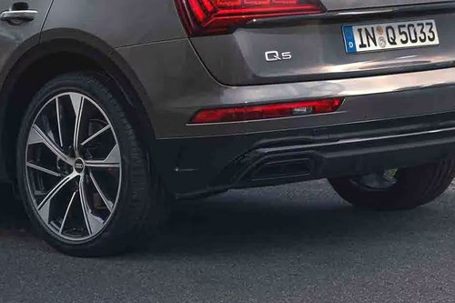Exhaust Pipe of Audi Q5 (2023-2024)