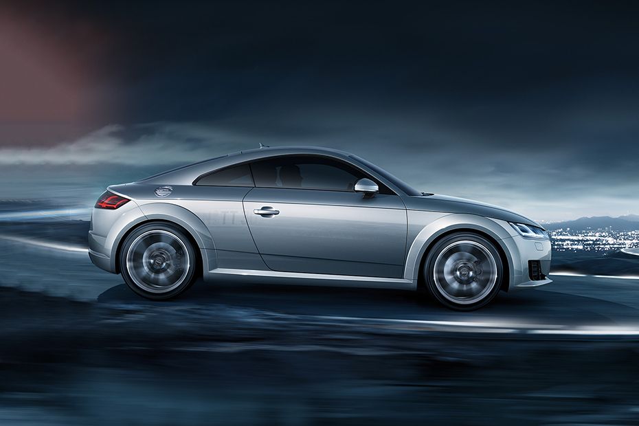 Audi TT Coupe Drivers Sideview