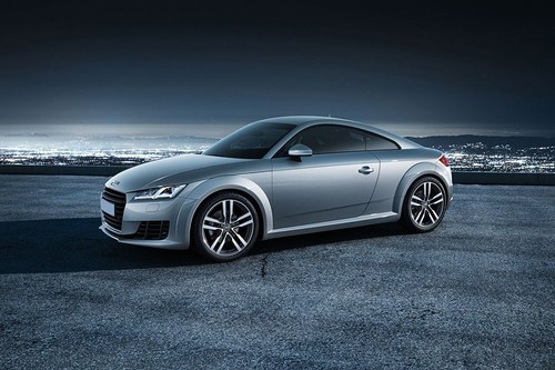 TT Coupe Front angle low view