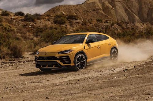 Lamborghini Urus(2022-2023)
