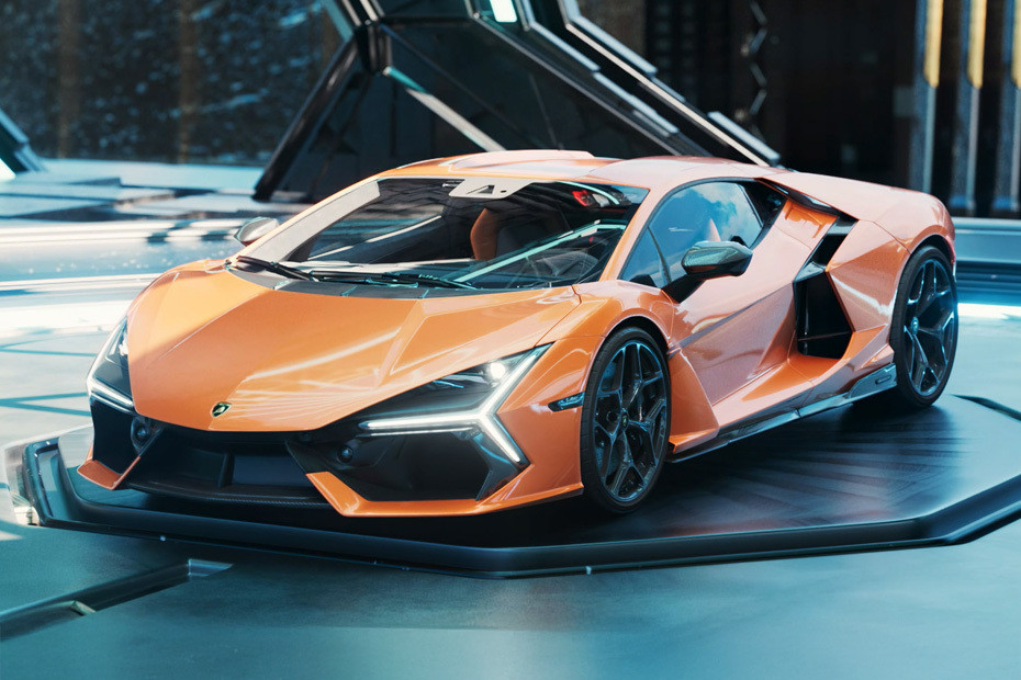 Lamborghini Revuelto