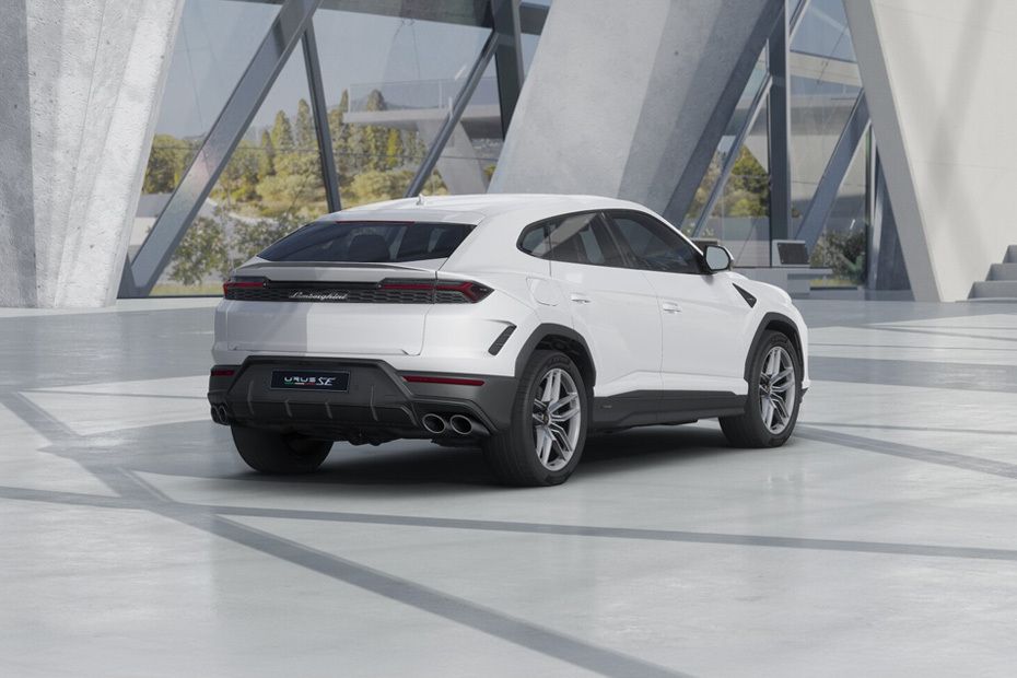Rear Medium View of Lamborghini Urus