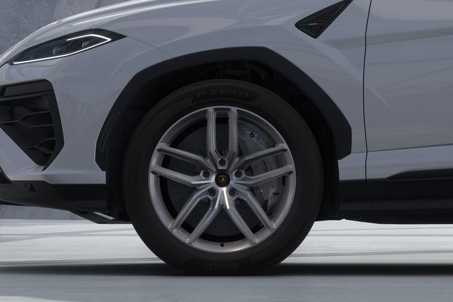 Urus Wheel