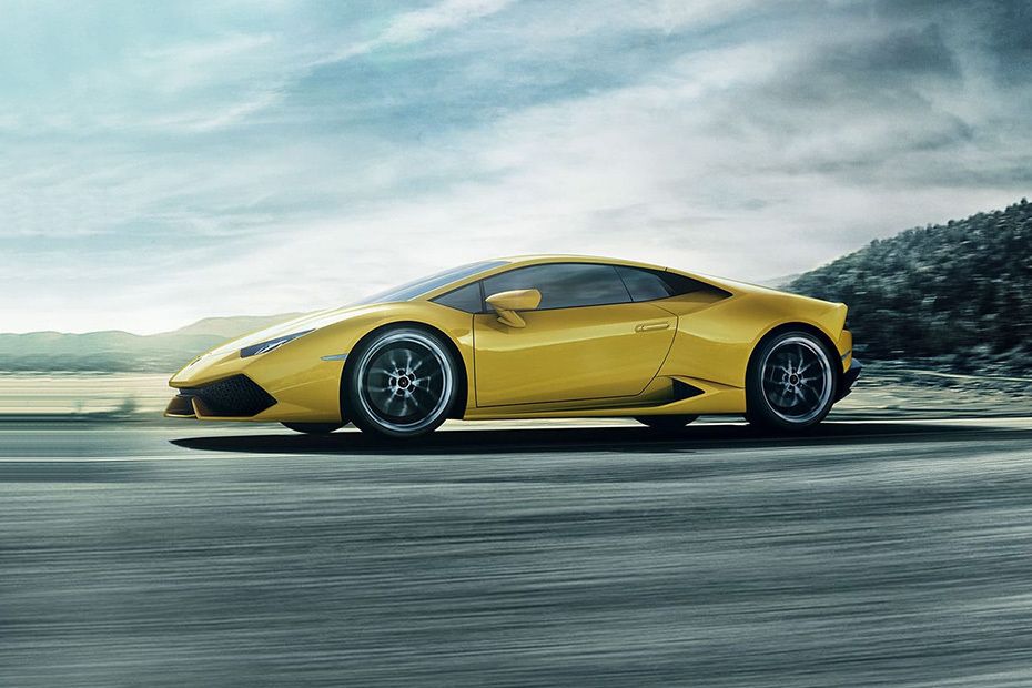 Huracan Side view