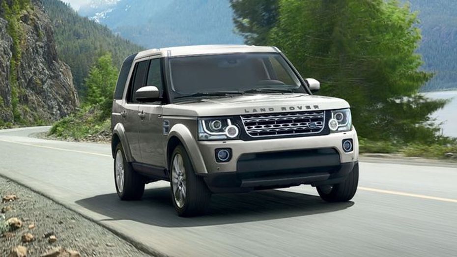 Land Rover LR4 Front Medium View