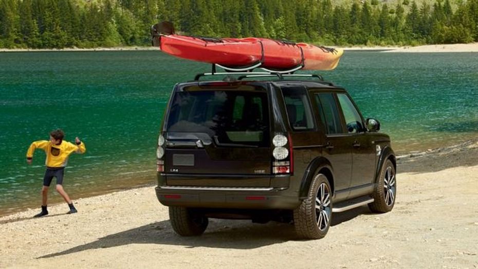 LR4 Rear angle view