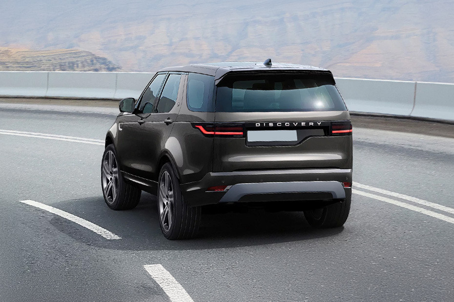 Full Rear View of Land Rover Discovery