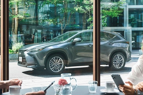 Lexus NX Hybrid Front Side View