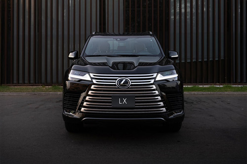 Full Front View of LX 700H