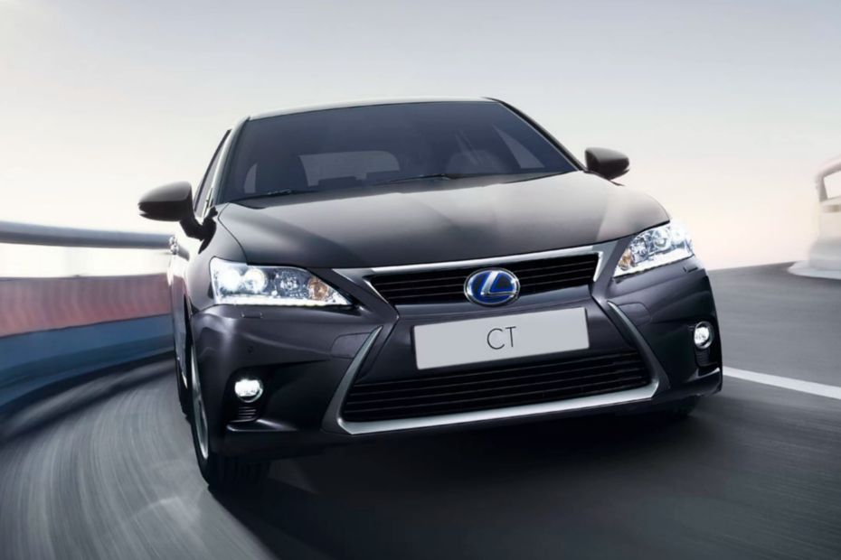 Lexus CT Hybrid Front Cross Side View