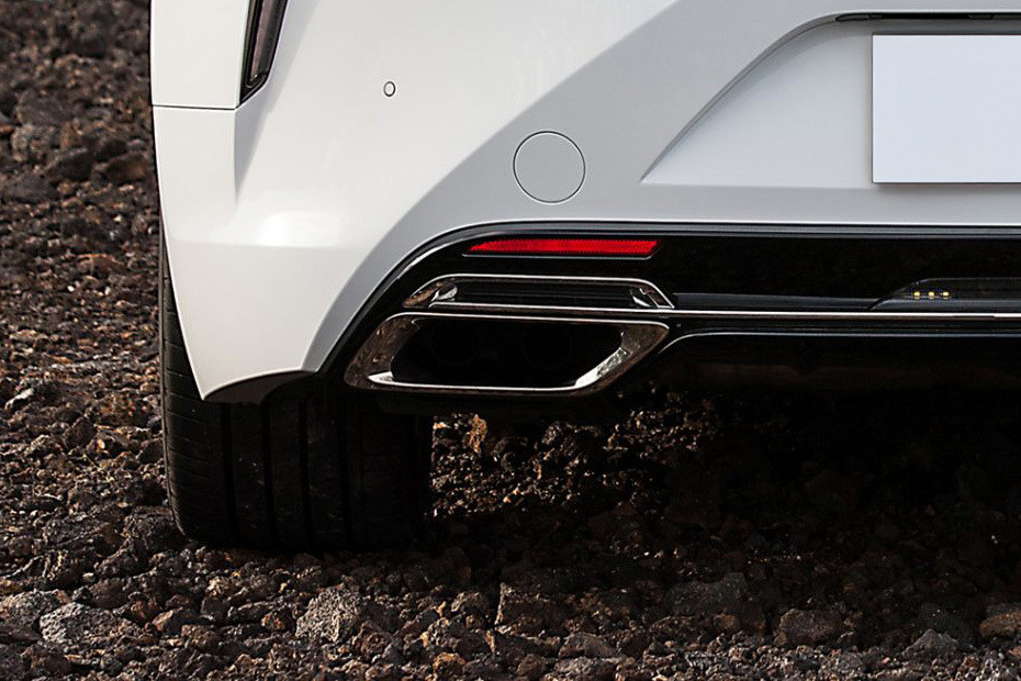 Exhaust Pipe of Lexus LC 2026