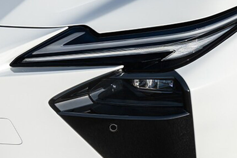 ES 500e Headlight