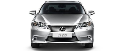 Full Front View of ES 2016