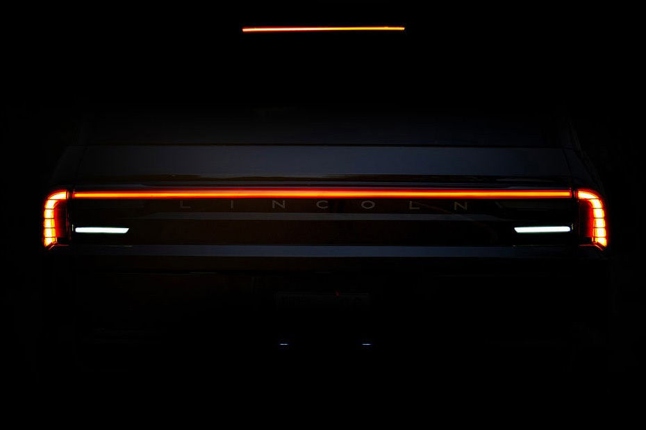 Navigator Tail light