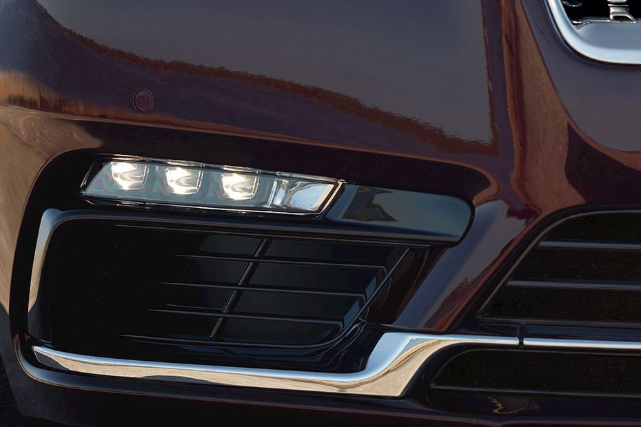 Continental Front Fog Lamp