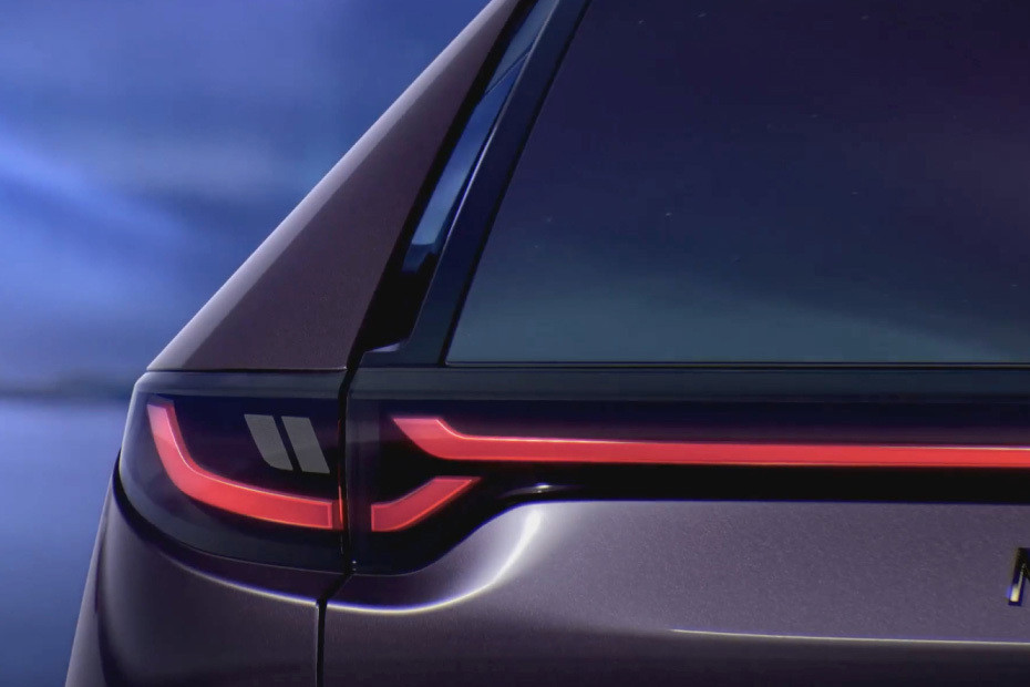 EZ-60 Tail light