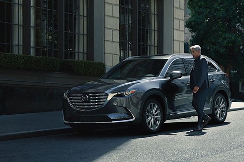 CX-9 Tilted Front View