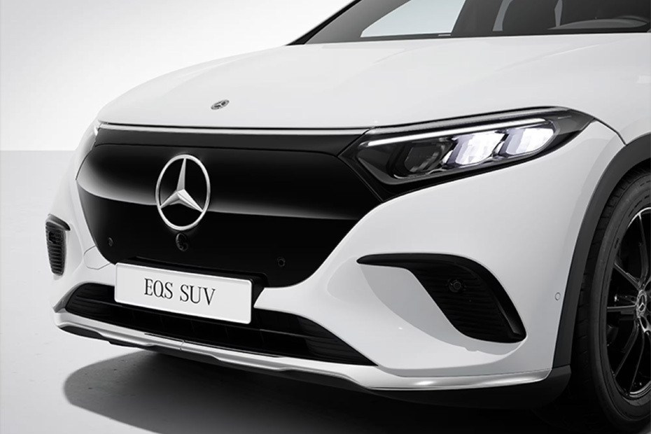 EQS SUV Grille View