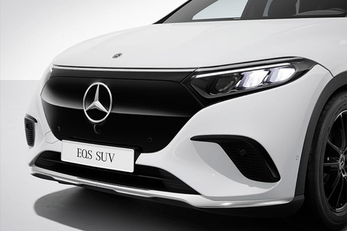 EQS SUV Grille View