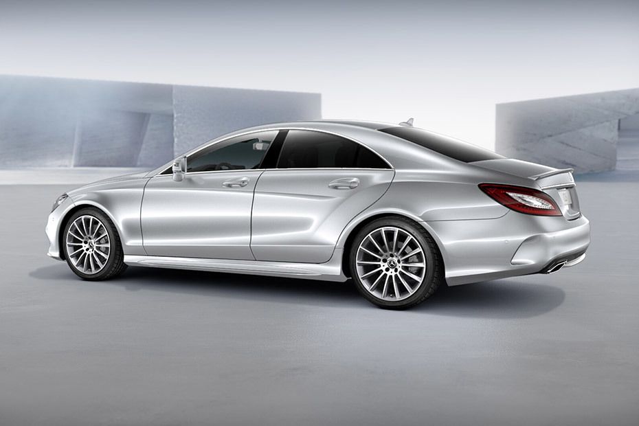 Rear Cross Side View of Mercedes-Benz CLS-Class Coupe