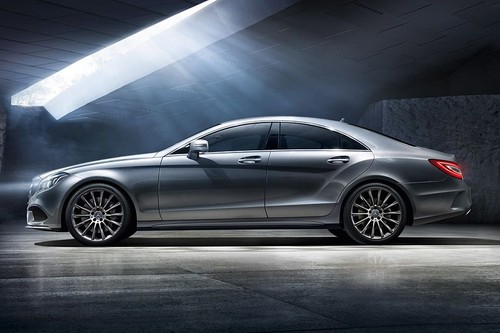 CLS-Class Coupe Side view