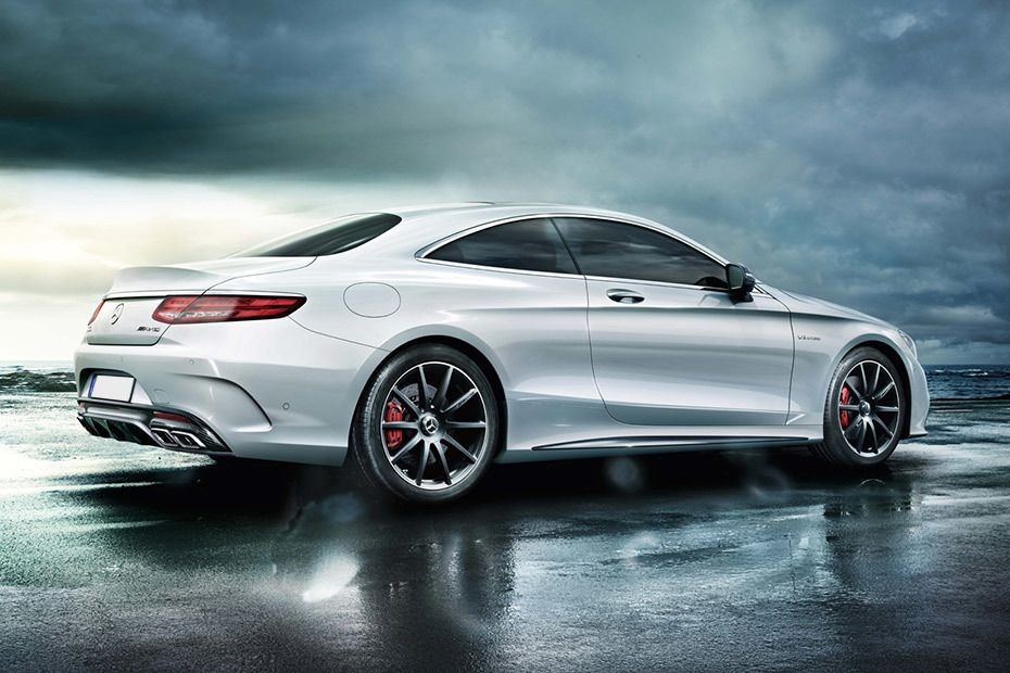 S-Class Coupe Rear angle view