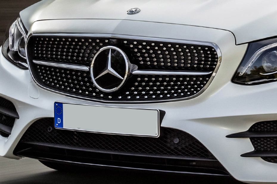 E-Class Coupe Grille View