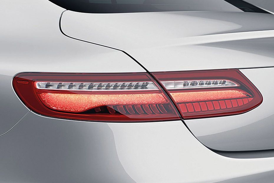 E-Class Coupe Tail light
