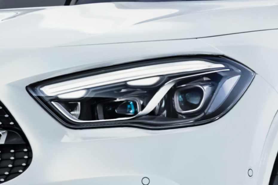 GLA-Class Headlight