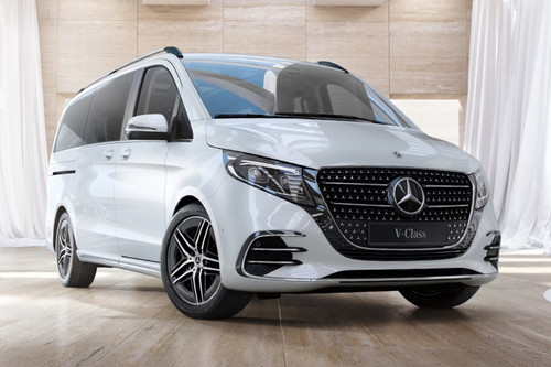 Mercedes-Benz V-Class Front Medium View