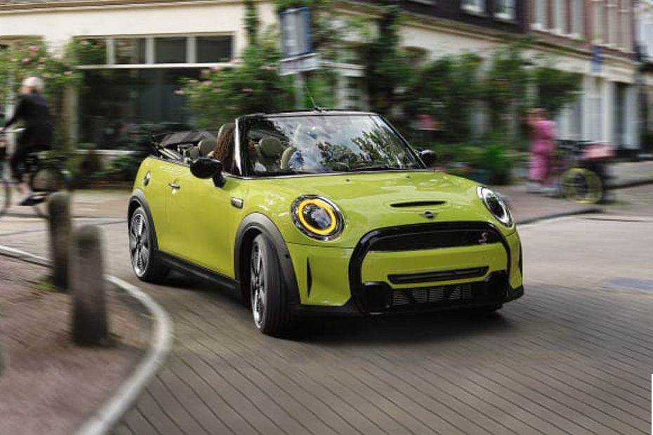 Mini Convertible (2022-2024) Front Medium View