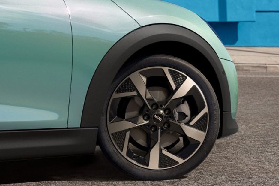 3 Door Wheel