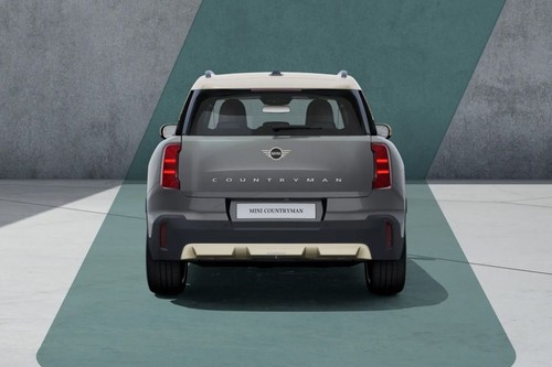 Full Rear View of Mini Countryman Electric