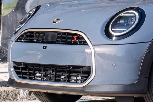 Convertible Grille View