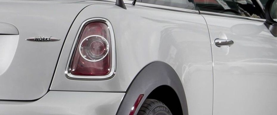 Coupe Tail light