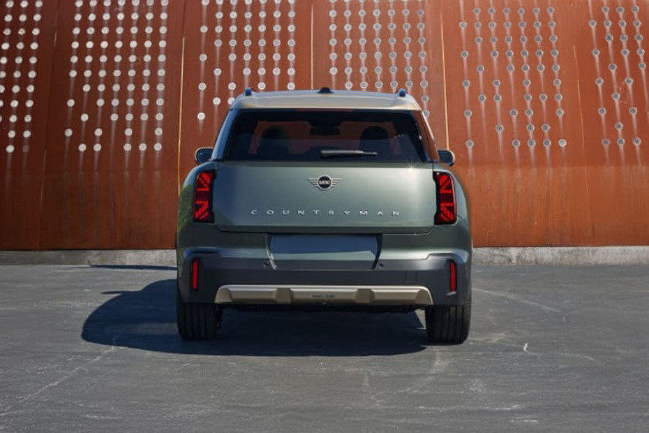 Full Rear View of Mini Countryman