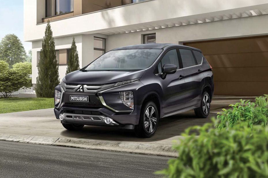 Mitsubishi Xpander (2022-2024) Front Medium View