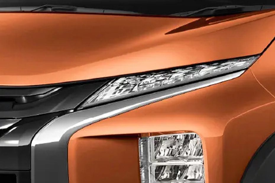 Xpander Cross (2023-2024) Front Fog Lamp