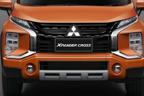 Xpander Cross (2023-2024) Grille View