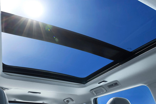 Mitsubishi Destinator Sunroof Moonroof