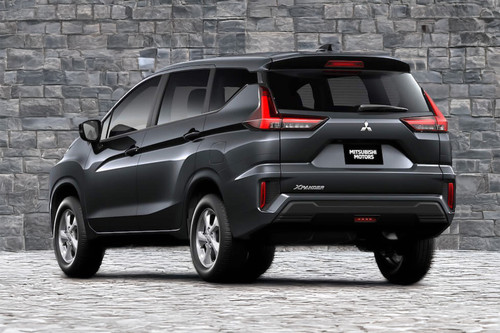 Rear Cross Side View of Mitsubishi Xpander