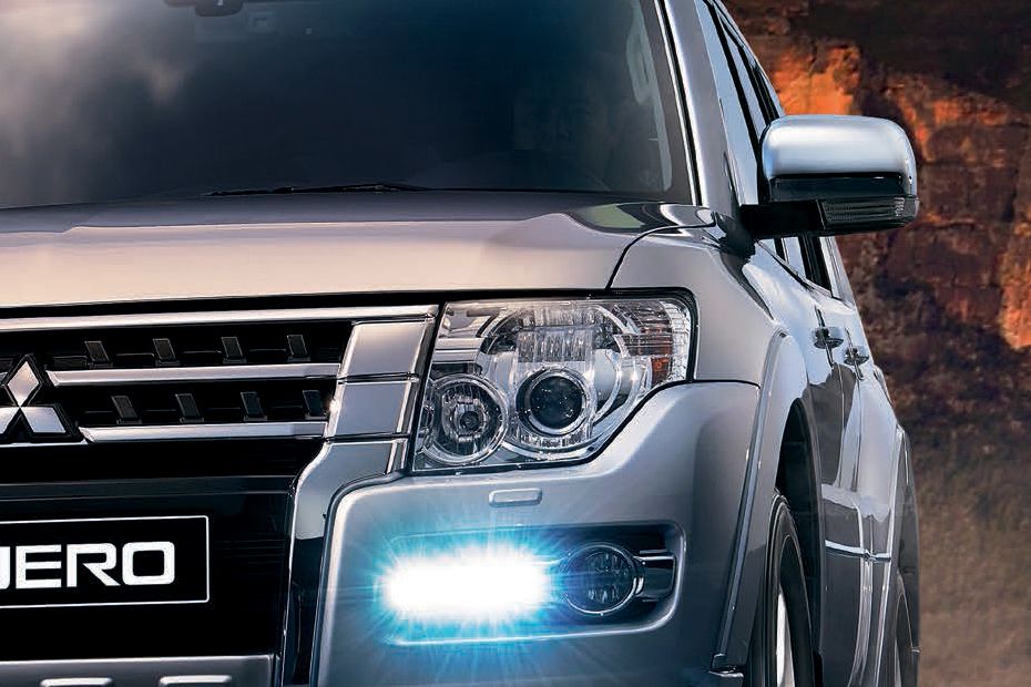 Pajero Headlight