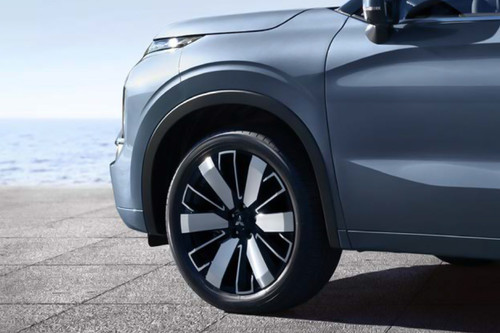 Outlander Wheel