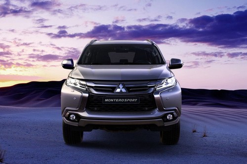 Full Front View of Montero Sport (2022-2023)